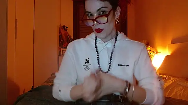 refem9 online show from 12-19-25, 08:22