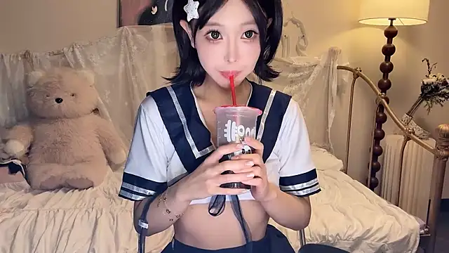 kiraa-0051 online show from 11-04-25, 04:44