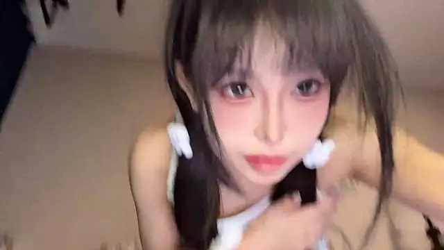 Snapshot of kiraa-0051 chatting on 02-01-26, 01:42 kiraa-0051 online show from 02-01-26, 01:42