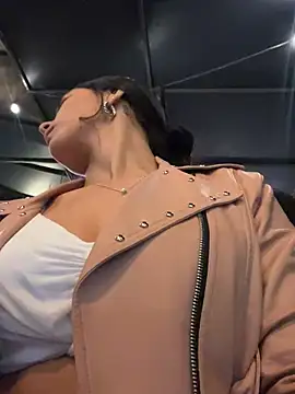 Vaneza G1 online show from 03-14-26, 04:07