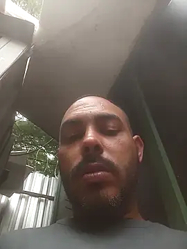 jfgustavo001 online show from 03-11-26, 02:22
