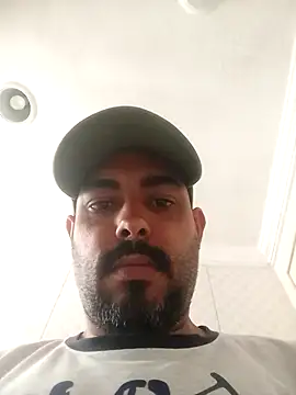 jfgustavo001 online show from 01-06-26, 03:49