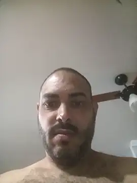 jfgustavo001 online show from 03-10-26, 08:57
