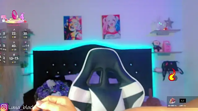 Snapshot of Luna_blackk chatting on 10-03-25, 09:05 Luna blackk online show from 10-03-25, 09:05