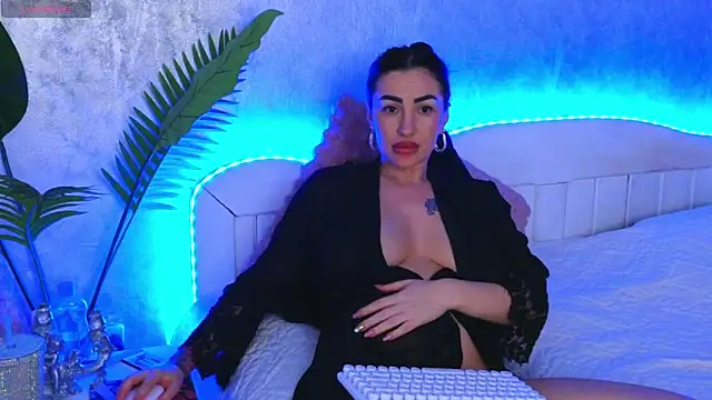 Aelorya online show from 11-19-25, 06:52