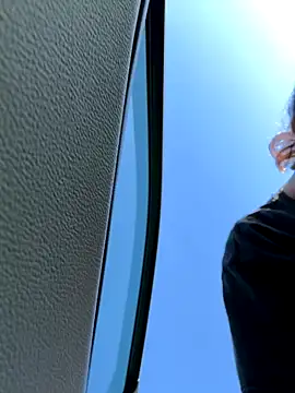 sweetsirenn online show from 10-28-25, 01:10