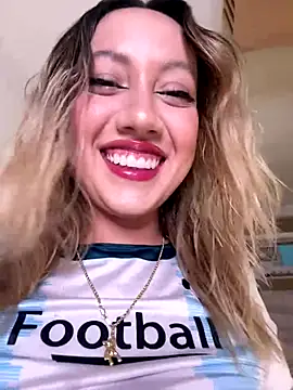 Becca Johnson u online show from 10-05-25, 12:12