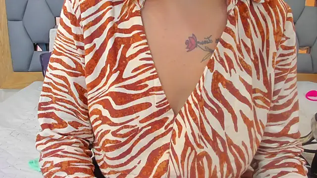 juliette pretty  online show from 10-01-25, 07:07