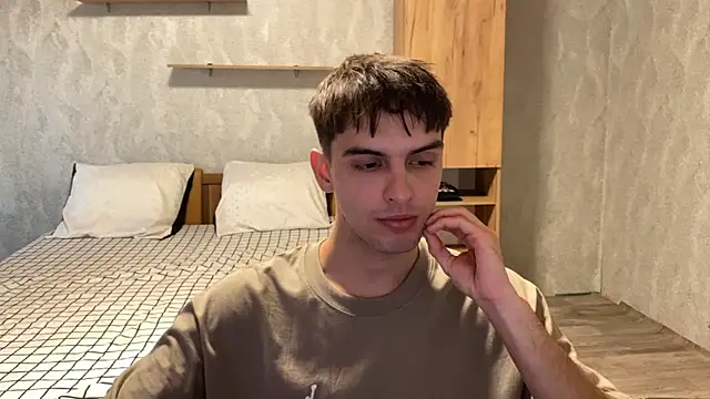 Snapshot of elliot_scott chatting on 09-09-25, 12:25 elliot scott online show from 09-09-25, 12:25