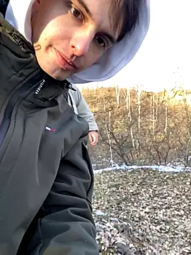 Snapshot of elliot_scott chatting on 10-19-25, 09:23 elliot scott online show from 10-19-25, 09:23