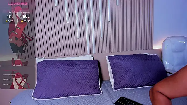 Snapshot of Camile_cute chatting on 02-10-26, 07:35 Camile cute online show from 02-10-26, 07:35