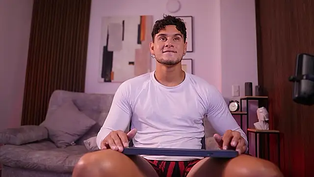 DaviesBrown online show from 02-10-26, 08:41