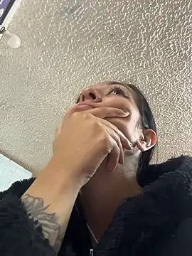 SALOME KORLAND online show from 11-20-25, 03:12