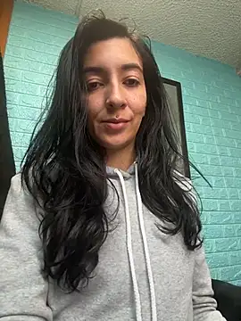 SALOME KORLAND online show from 11-28-25, 01:44