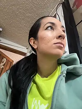 SALOME KORLAND online show from 11-19-25, 12:49