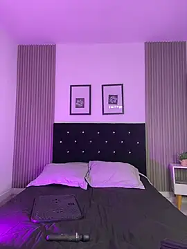 ashlycarteer online show from 10-03-25, 06:09