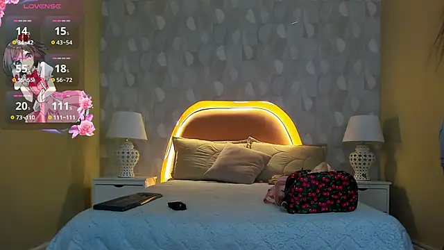 Snapshot of isabella_milf_ chatting on 02-01-26, 12:14 isabella milf online show from 02-01-26, 12:14