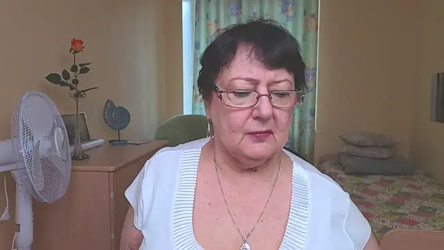 Margo Moll online show from 01-17-26, 11:25