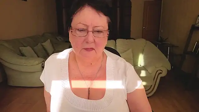 Margo Moll online show from 02-22-26, 11:34