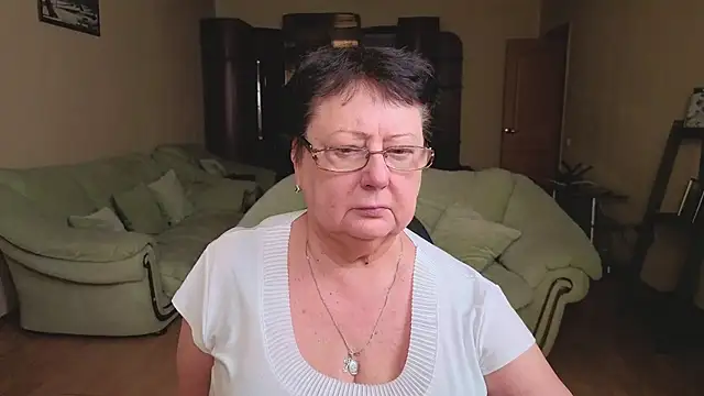 Margo Moll online show from 02-25-26, 09:20