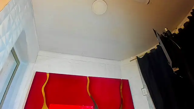 chaniesmith69x online show from 06-15-26, 02:23