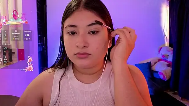 Gaby  Howards online show from 09-27-25, 07:09