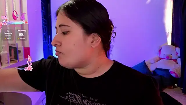 Gaby  Howards online show from 09-20-25, 08:25