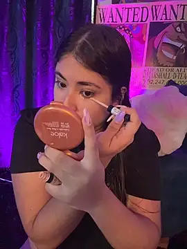 Gaby  Howards online show from 12-21-25, 07:15