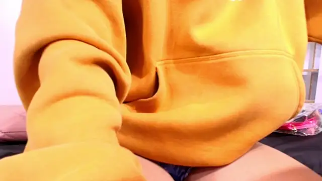 celeste moonx online show from 10-04-25, 11:56