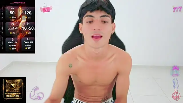 Thommy cute online show from 04-15-26, 12:38