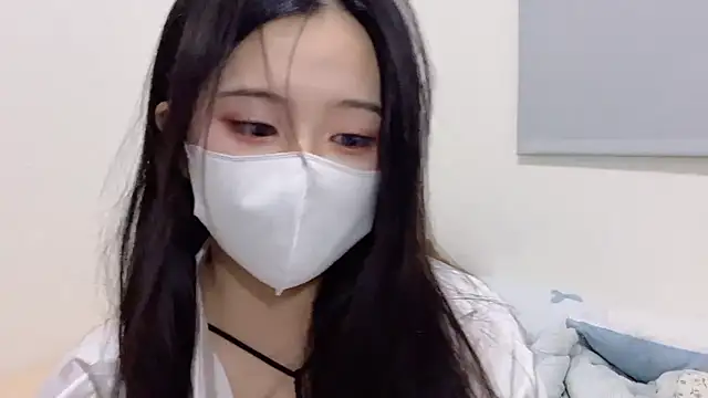 Snapshot of LHeart chatting on 09-27-25, 01:50 LHeart online show from 09-27-25, 01:50