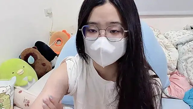 LHeart online show from 04-14-26, 02:44