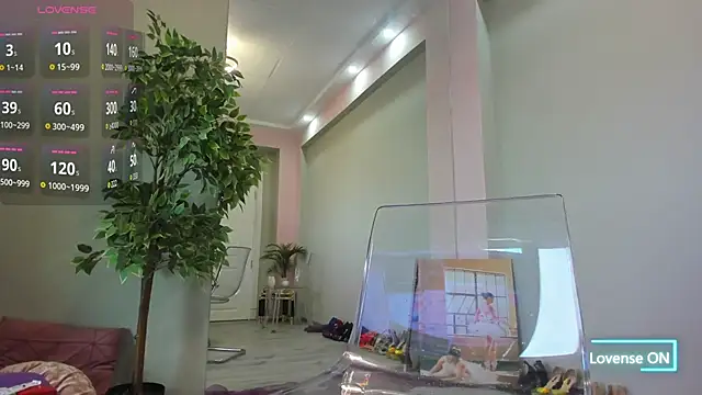 MayaHellen online show from 09-09-25, 04:55