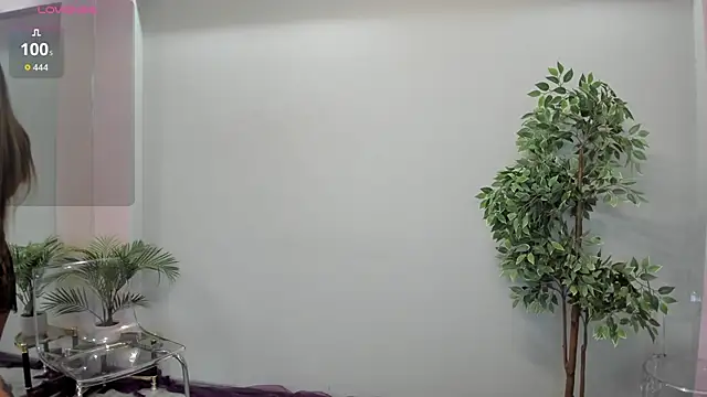 MayaHellen online show from 11-05-25, 05:43