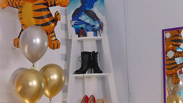 Agnessa online show from 12-22-25, 09:20