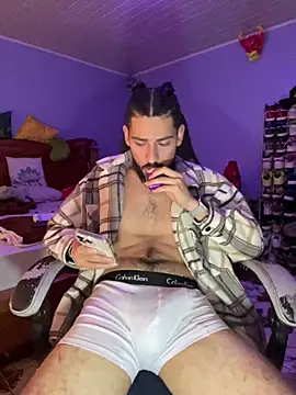 Snapshot of Jonny0399_ chatting on 02-08-26, 08:34 Jonny0399 online show from 02-08-26, 08:34