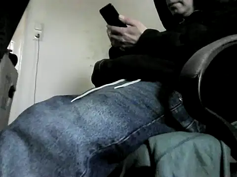 skateboy78 online show from 02-17-25, 09:13