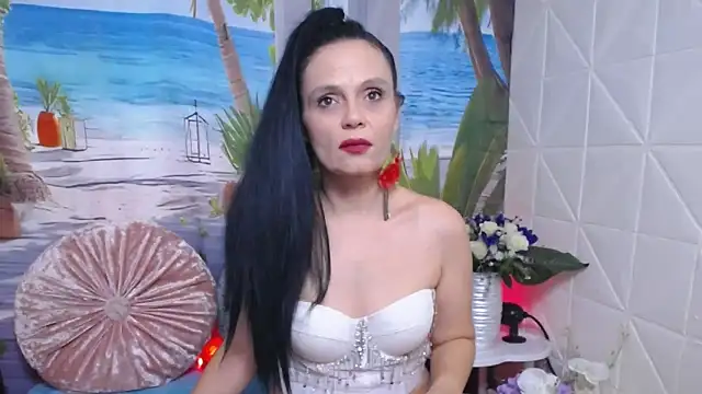 Sweeteest Julie online show from 10-18-25, 09:28