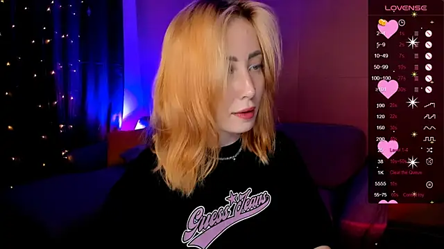 Snapshot of deboramoore chatting on 06-14-26, 08:37 deboramoore online show from 06-14-26, 08:37