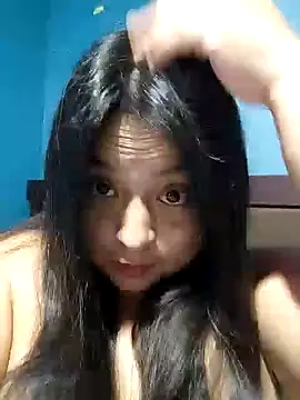 kathy9522 online show from 11-13-25, 03:32