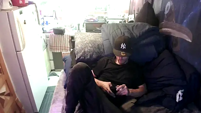 Snapshot of David1982qq chatting on 09-11-25, 02:55 David1982qq online show from 09-11-25, 02:55