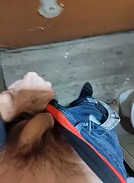 Snapshot of David1982qq chatting on 09-20-25, 10:53 David1982qq online show from 09-20-25, 10:53