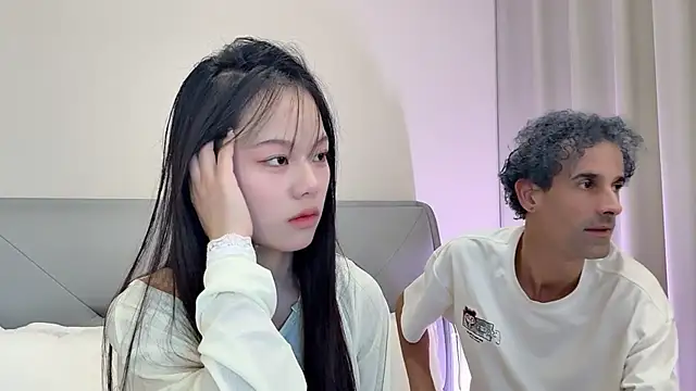 19cmfuck18girl online show from 10-21-25, 12:26