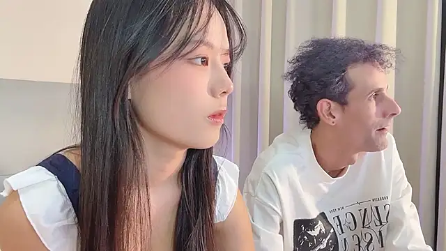 19cmfuck18girl online show from 11-05-25, 04:10