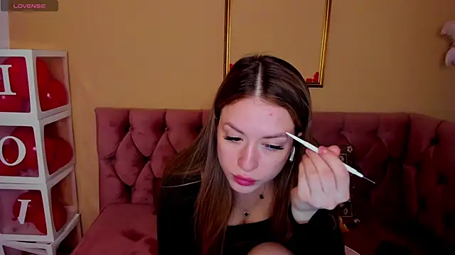 StacyWells online show from 03-03-26, 01:23