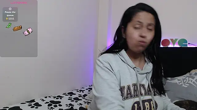 Snapshot of holydeath_1 chatting on 11-27-25, 11:27 holydeath 1 online show from 11-27-25, 11:27