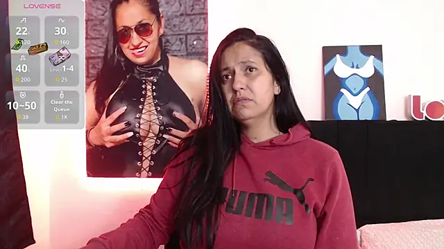 Snapshot of holydeath_1 chatting on 10-15-25, 10:07 holydeath 1 online show from 10-15-25, 10:07