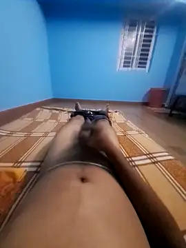 Tamilpayan00 online show from 09-29-25, 03:39