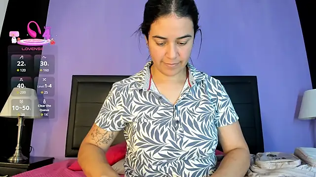 GreciaFox1 online show from 05-13-26, 04:03