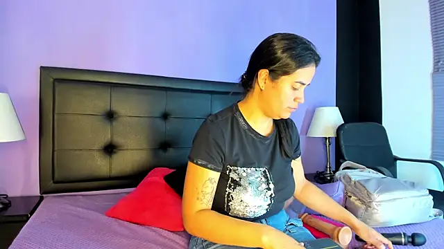 GreciaFox1 online show from 04-27-26, 12:47